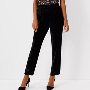 Ann Taylor The Velvet Easy Ankle Pant High Waisted Black NEW Tapered Legs Medium